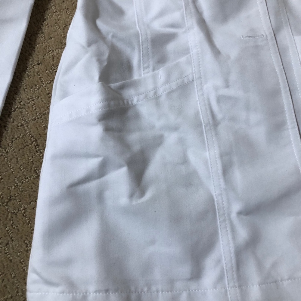 Women’s Grey’s Anatomy Lab Coat - Picture 6 of 8